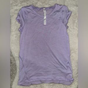Lululemon workout top size 2!